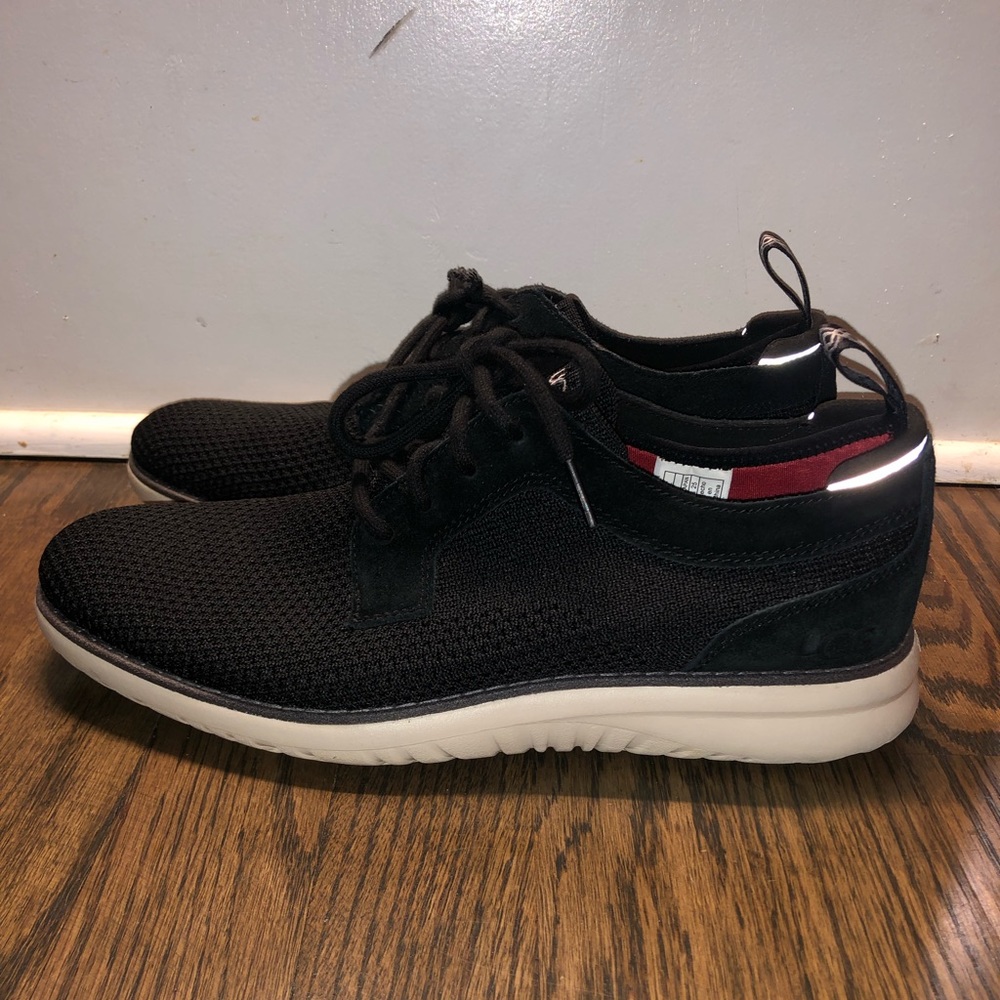 UGG Energ Treadlite Shoes